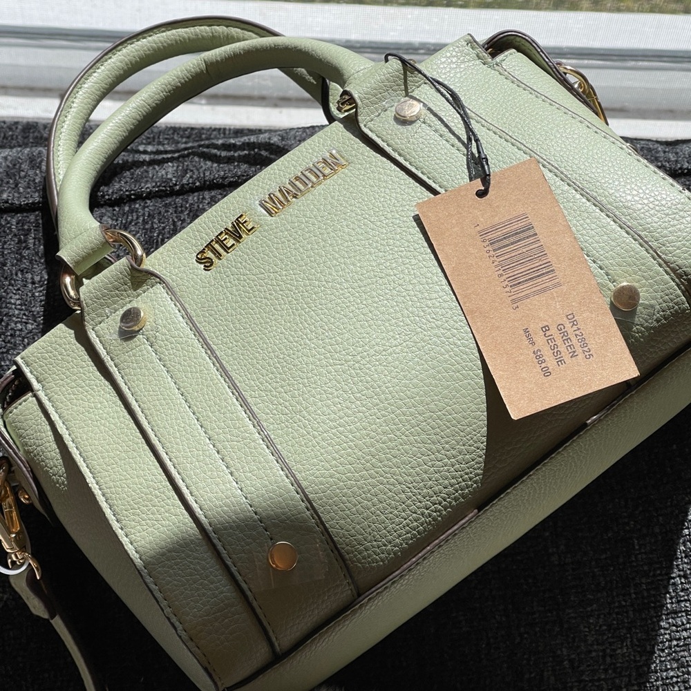 STEVE MADDEN BJessie Crossbody Bag In Green - Picture 8 of 12